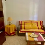 Maison F5 Avec Jardin Et Terrasse, Animaux Admis - Fr-1-703-216 *