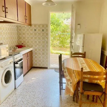 Feriehus Maison F5 Avec Jardin Et Terrasse, Animaux Admis - Fr-1-703-216 *