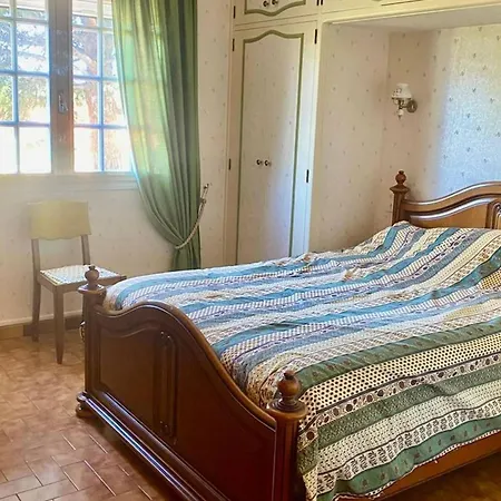 Maison F5 Avec Jardin Et Terrasse, Animaux Admis - Fr-1-703-216