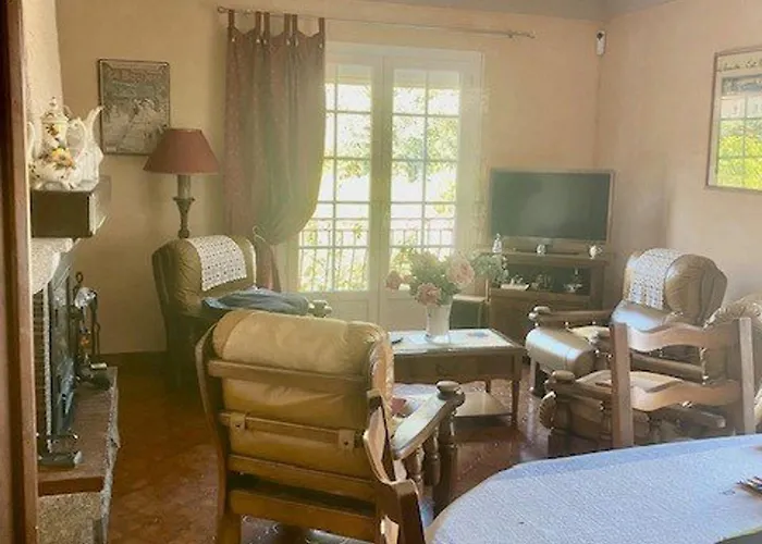 Maison F5 Avec Jardin Et Terrasse, Animaux Admis - Fr-1-703-216 Vakantiehuis