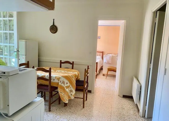 Maison F5 Avec Jardin Et Terrasse, Animaux Admis - Fr-1-703-216 * Le Boulou